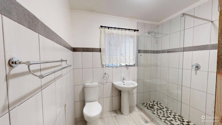 2 Bedroom Property for Sale in Humewood Eastern Cape